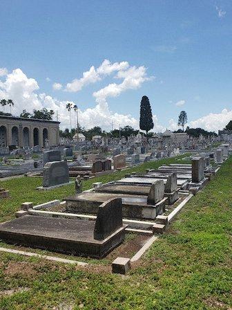 L'Unione Italiana Cemetery
