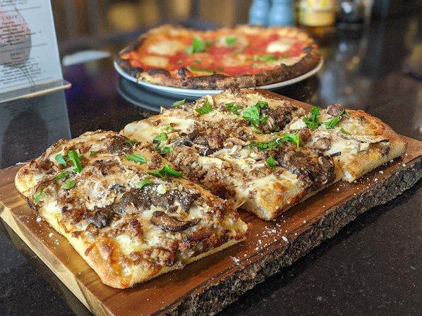 Via Italia Woodfired Pizza & Bar