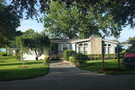 Sunny Skies Mobile Home & RV Park