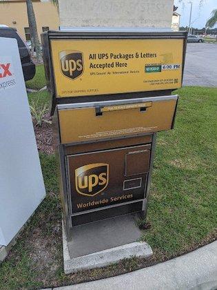 UPS Drop Box