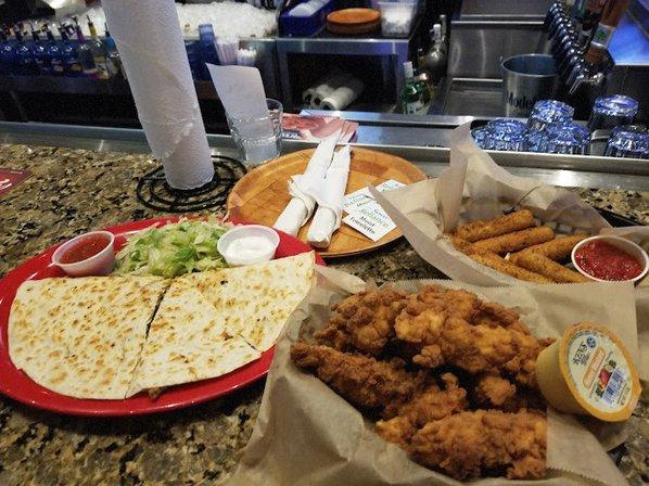 WingHouse Bar & Grill - Tampa Stadium