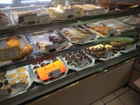 Cafe Mozart German Bakery