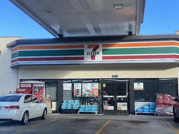 7-Eleven