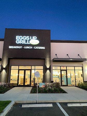 Eggs Up Grill