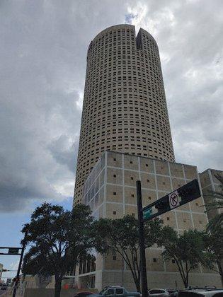 Rivergate Tower Garage
