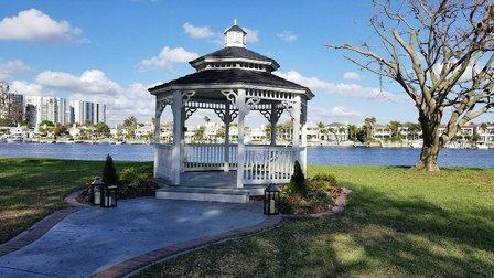 Davis Islands Garden Club