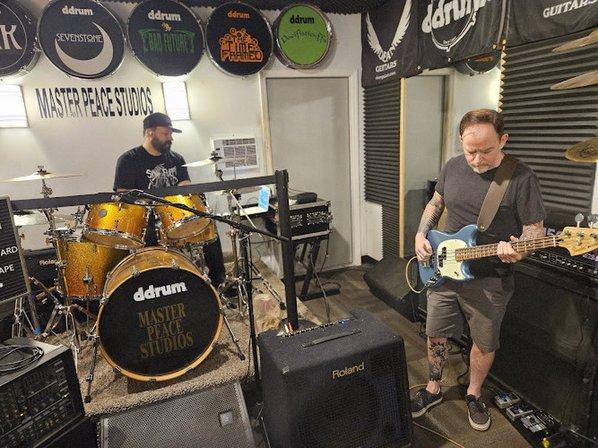 Master Peace Studios