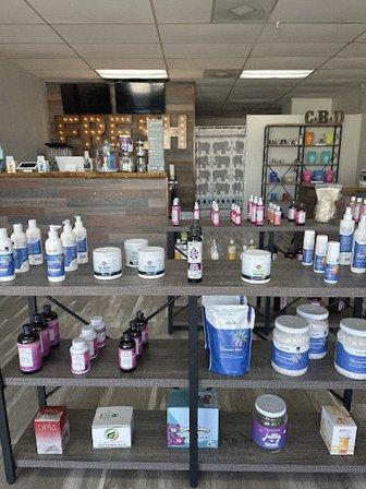 Florida's Natural Farmacy (Kratom, CBD, & Tea)