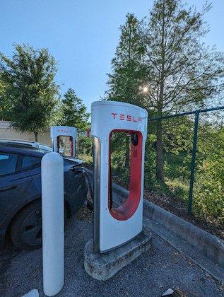 Tesla Supercharger