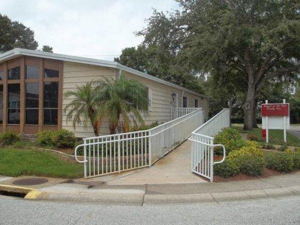 Island in the Sun Realty