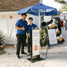 863 Parking & Guest Services