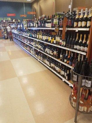 Publix Liquors at East Bay Plaza