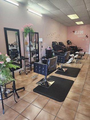 EJMMARIELA'SBEAUTY Nails & Hair