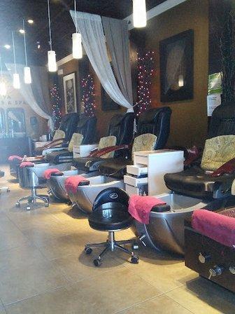 Eva Nails & Spa