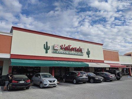 Lakeside Plaza