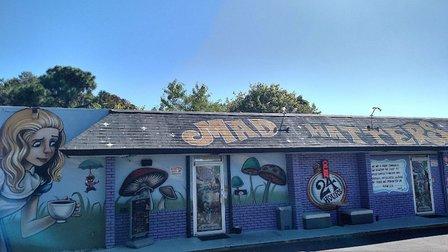 Mad Hatters Kava Bar