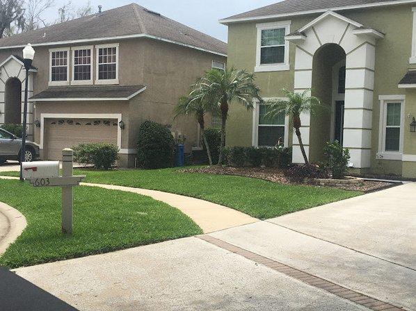 Pivotal Landscapes LLC