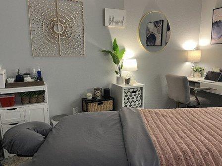New Life Acupuncture & Apothecary