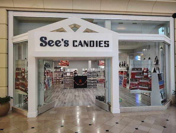 See's Candies Seasonal Pop Up Shop