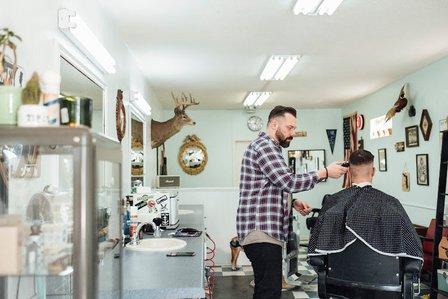 Central Oak Barber Co.