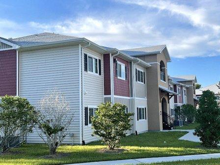 Woodlawn Trail Apartments