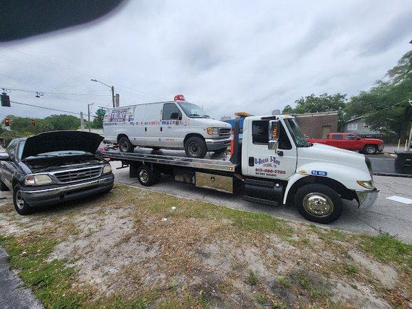 U-Break I-Tow | 24/7 Towing Company in Tampa, FL