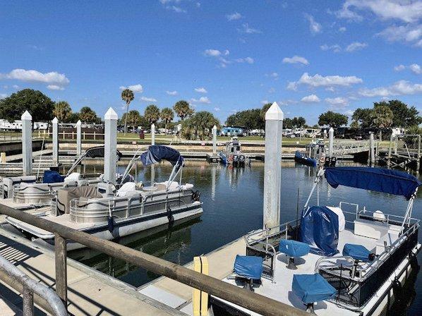 Base Marina