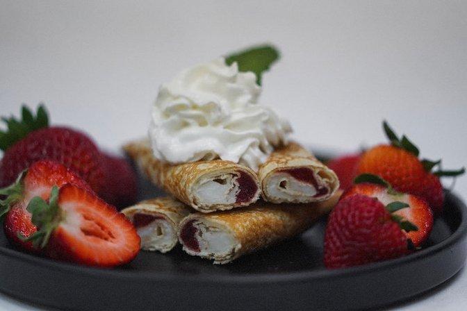 CRESPELLE LLC