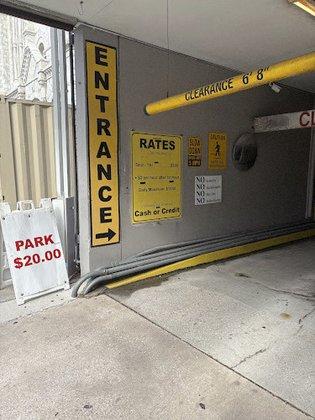 315 E Madison St Garage