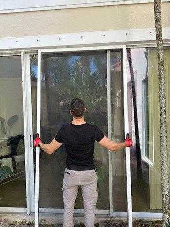 DNA Sliding Doors