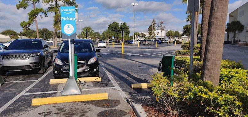 Electric Vehicle Charging Station