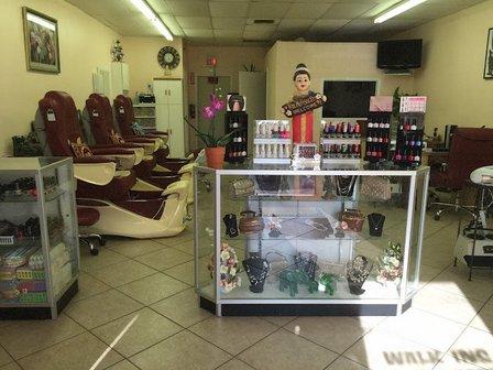 Dara's Nail Salon & Day Spa