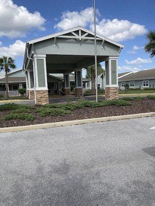 Tampa Lakes Health And Rehabilitation Center