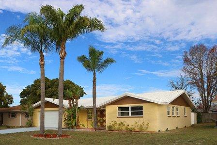 Probeyahn Group, Realtors brokered by Coastal Properties Group, International