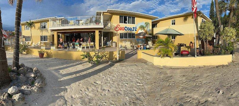 Suncoast Motel-Treasure Island