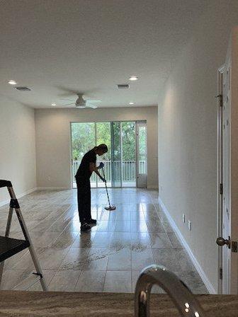 A Home Touch Cleaning