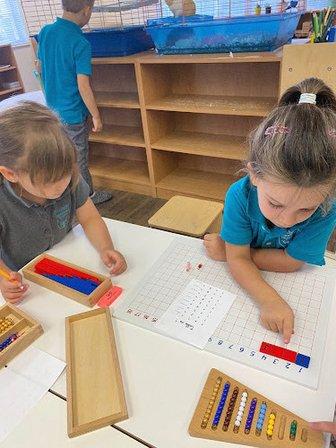De La Fontaine Multilingual Montessori School - St Petersburg
