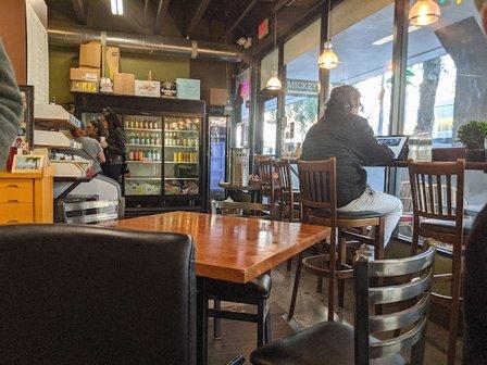 Mickey's Cafe & Organics