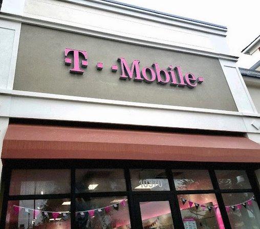 T-Mobile Authorized Retailer
