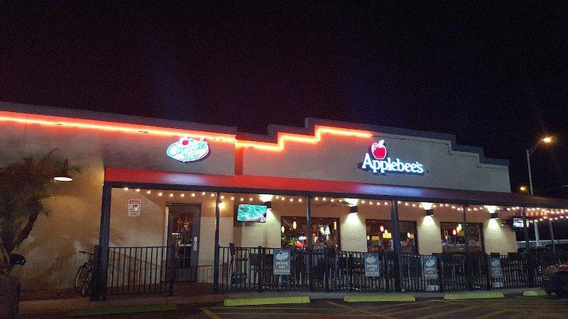 Applebee's Grill + Bar
