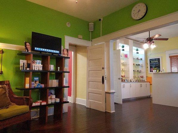 Pia Esthetics Day Spa