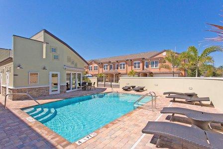 The Villas at Date Palm
