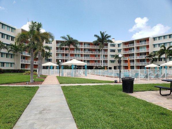 Waters Pointe