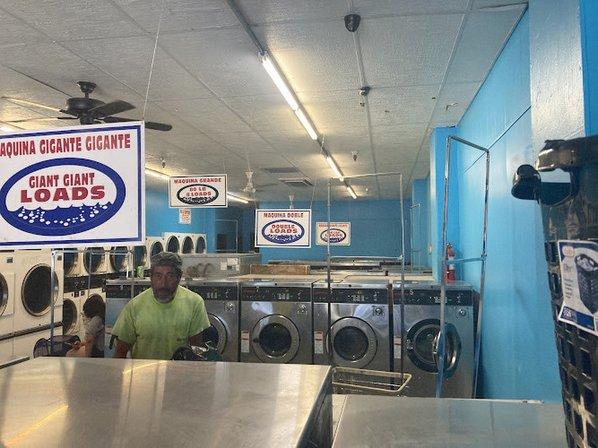 Gibsonton Coin Laundry