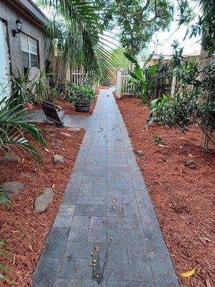 Reynoso Landscaping LLC