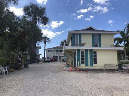 Pelicans Cove