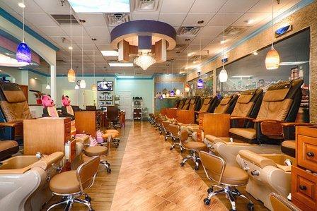 Pink & White Nails & Serenity Spa