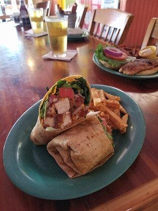 Daiquiri Shak Raw Bar & Grille