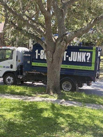 1-800-GOT-JUNK? Tampa