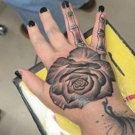 Lion's Den Tattoo Company